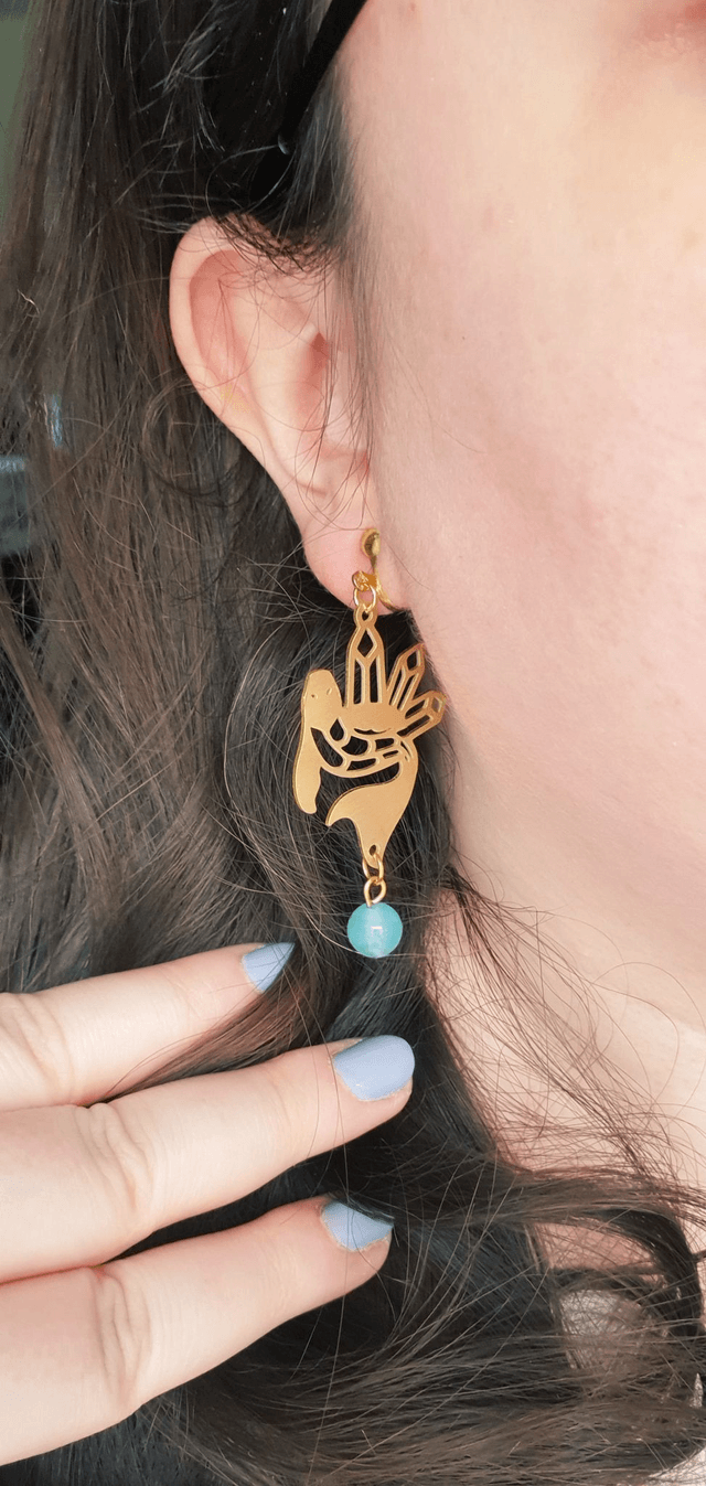 Boucles d'oreilles carpe koi cristaux, avec perles d'agate bleue-grises 