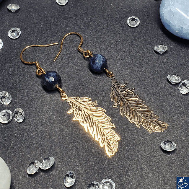 Boucles d'oreilles plumes et sodalite