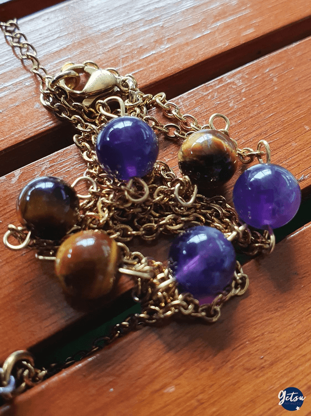 Collier champignons oeil de tigre et améthyste