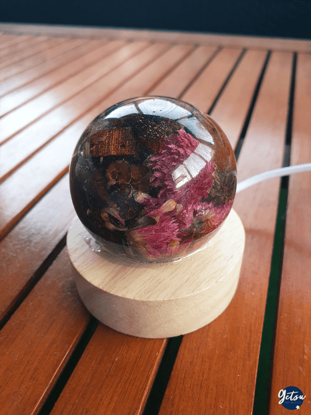 Veilleuse pomme de pin