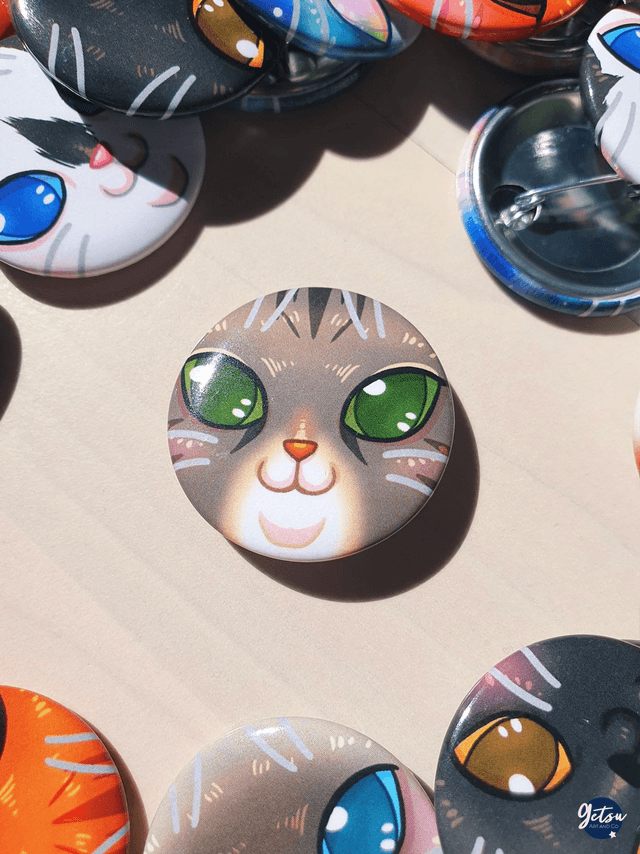 Badge chat tigré