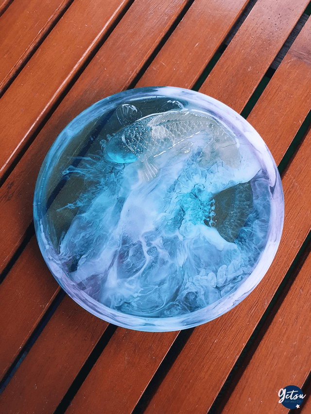 Petit vide-poche/porte-savon carpe koi transparente à paillettes
