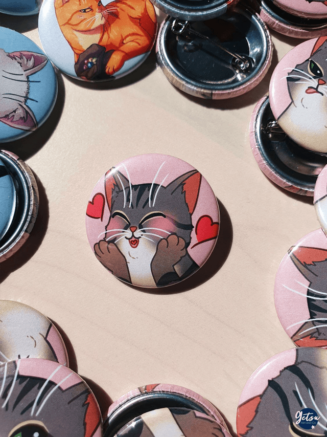 Badge chat émotion coeur