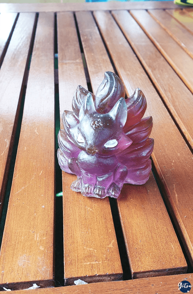 Kitsune pourpre