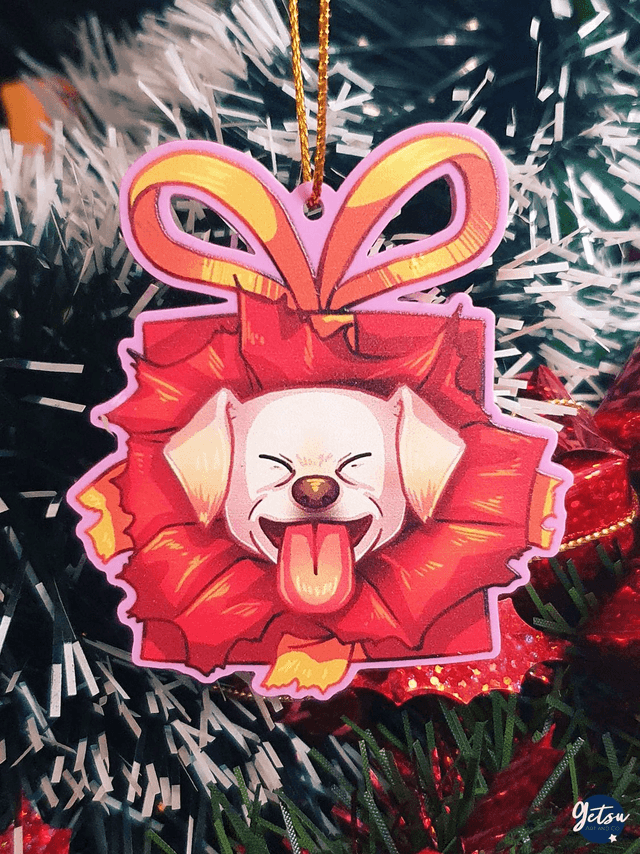 Suspension chien dans un cadeau